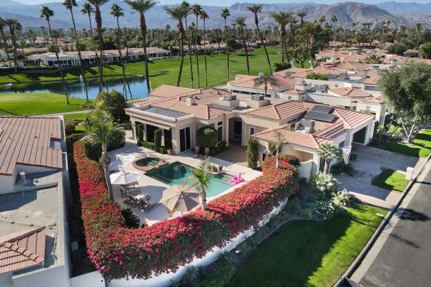 Palm Desert Country Club Homes for Sale