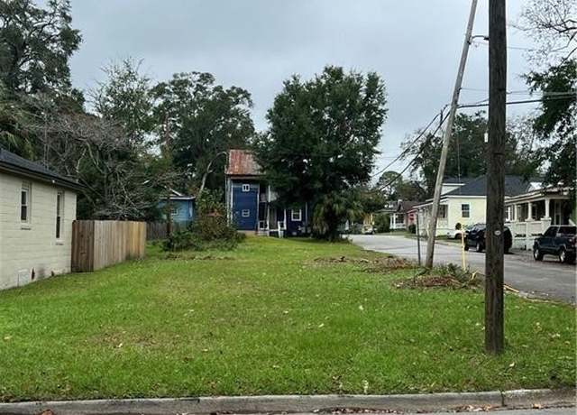 Property at 902 W 41st St, Savannah, GA 31415