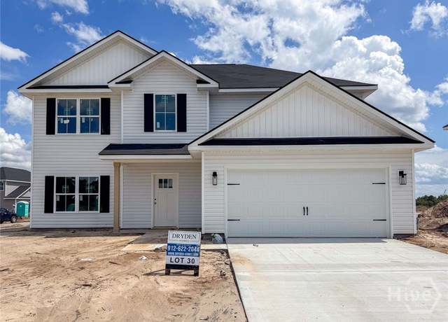 Property at 14 Hollis Ln, Hinesville, GA 31313, 4 beds, 2.5 baths