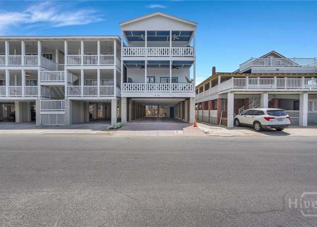 Property at 5 17th St, Tybee Island, GA 31328, 3 beds, 2 baths