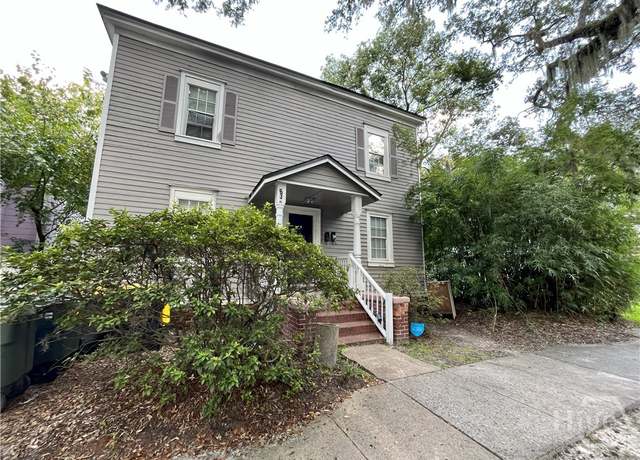 Property at 638 E 37th St, Savannah, GA 31401, 4 beds, 4 baths