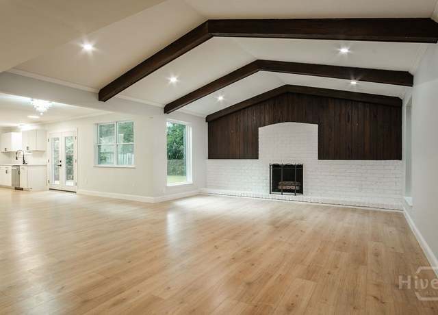 Property at 12902 Canterbury Rd, Savannah, GA 31419, 4 beds, 2.5 baths