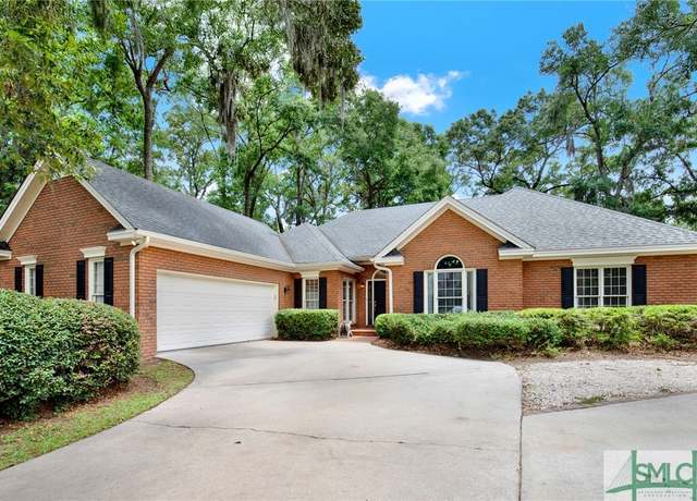 Property at 21 Sherborne Rd, Savannah, GA 31419, 4 beds, 3 baths