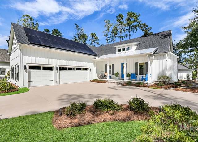 Property at 525 Waterways Pkwy S, Richmond Hill, GA 31324, 4 beds, 3.5 baths