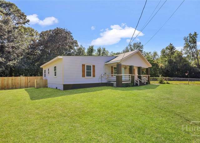 Property at 55 Saint Johns Ave, Savannah, GA 31404, 4 beds, 2 baths