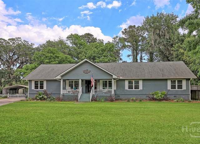 Property at 17 E Point Dr, Savannah, GA 31410, 3 beds, 2.5 baths