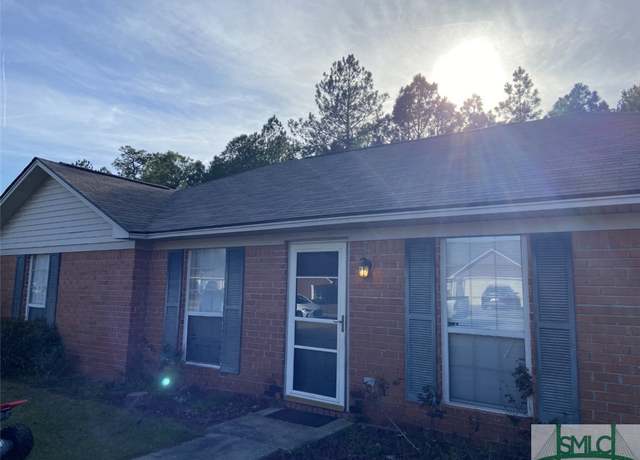 Property at 1389 Coalition Cir, Hinesville, GA 31313, 3 beds, 2 baths