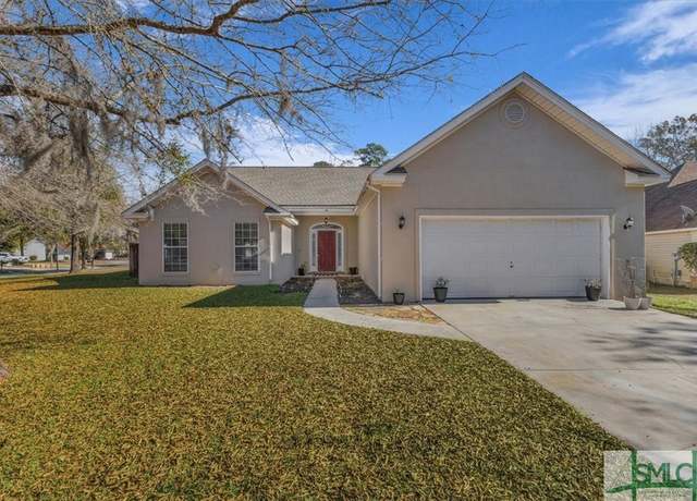 Property at 52 Sedgefield Ct, Richmond Hill, GA 31324, 4 beds, 2 baths
