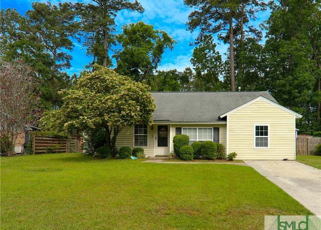 Property at 368 Piercefield Dr, Richmond Hill, GA 31324, 4 beds, 2 baths