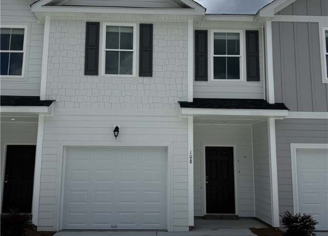 Property at 108 Stafford Loop, Richmond Hill, GA 31324, 3 beds, 2.5 baths