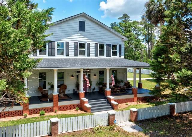 Property at 297 Old Louisville Rd, Newington, GA 30446, 5 beds, 3.5 baths