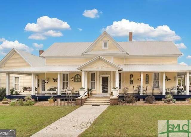 Property at 610 W Liberty St, Claxton, GA 30417, 6 beds, 6 baths