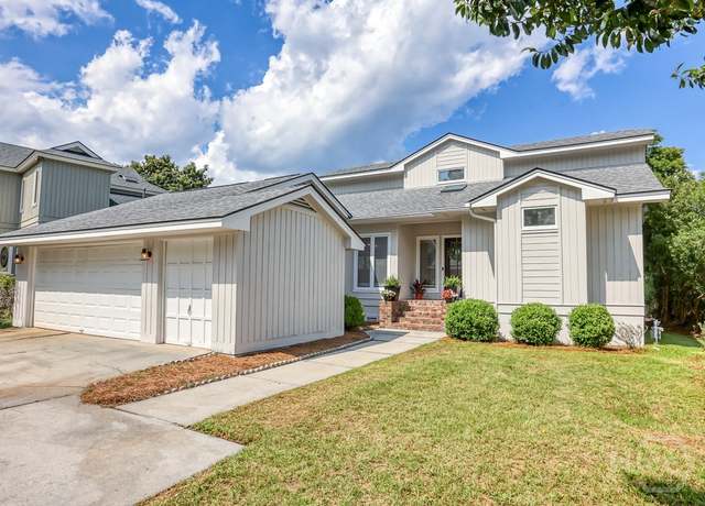 Property at 3 Riding Ln, Savannah, GA 31411, 3 beds, 2.5 baths