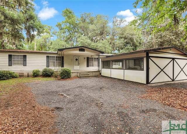 Property at 357 Wild Heron Dr, Midway, GA 31320, 3 beds, 2 baths