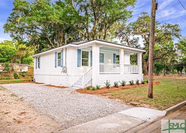 Property at 1918 Delaware Ave, Savannah, GA 31404, 2 beds, 1 bath