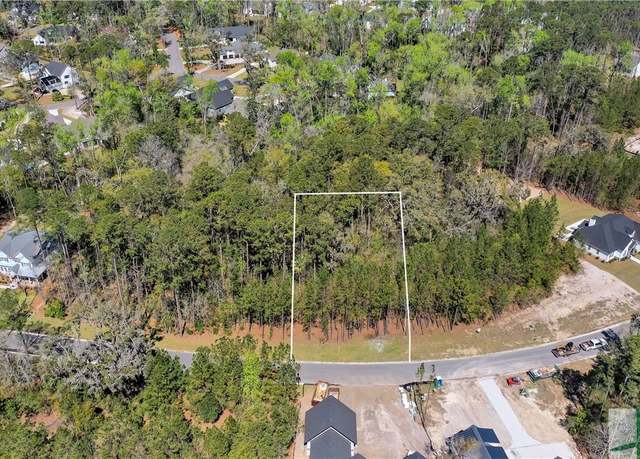 Property at 530 Enclave Dr, Richmond Hill, GA 31324