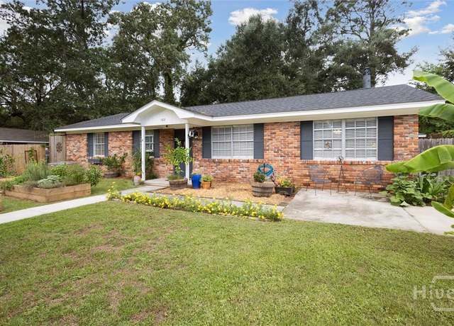 Property at 122 Nassau Dr, Savannah, GA 31410, 4 beds, 2 baths