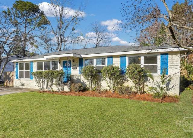 Property at 2052 E 42nd St, Savannah, GA 31404, 4 beds, 2 baths