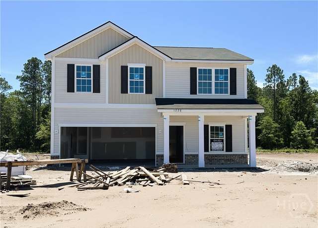 Property at 1226 Buckhead Loop SE, Allenhurst, GA 31301, 5 beds, 3 baths