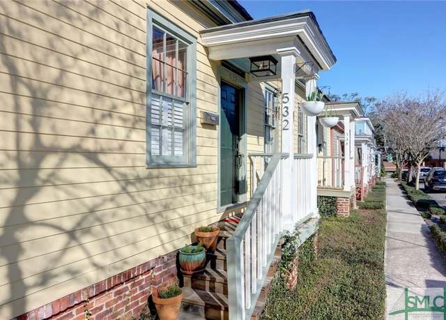 Property at 532 E Charlton St, Savannah, GA 31401, 1 bed, 1 bath
