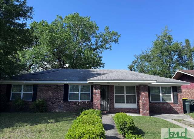 Property at 726 Atlanta St, Savannah, GA 31405, 3 beds, 1.5 baths