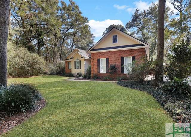 Property at 160 Passaic Ln, Richmond Hill, GA 31324, 3 beds, 2 baths