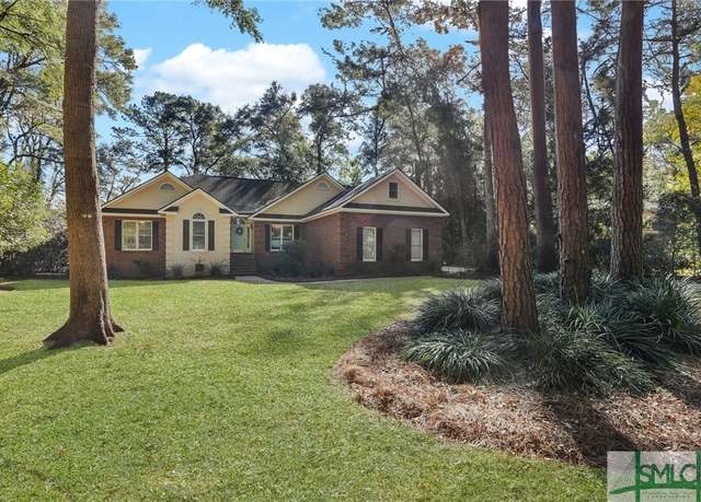 Property at 160 Passaic Ln, Richmond Hill, GA 31324, 3 beds, 2 baths