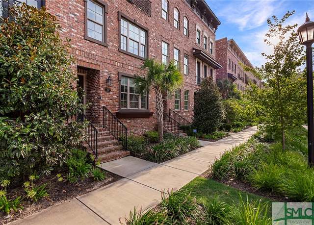 Property at 453 Port St, Savannah, GA 31401, 3 beds, 3.5 baths