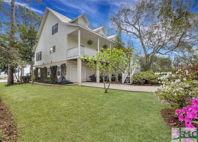 Property at 777 E 1st St, Midway, GA 31320, 3 beds, 2.5 baths