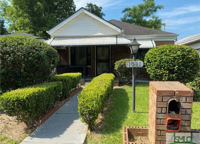 Property at 1011 W 45th St, Savannah, GA 31405, 3 beds, 1 bath