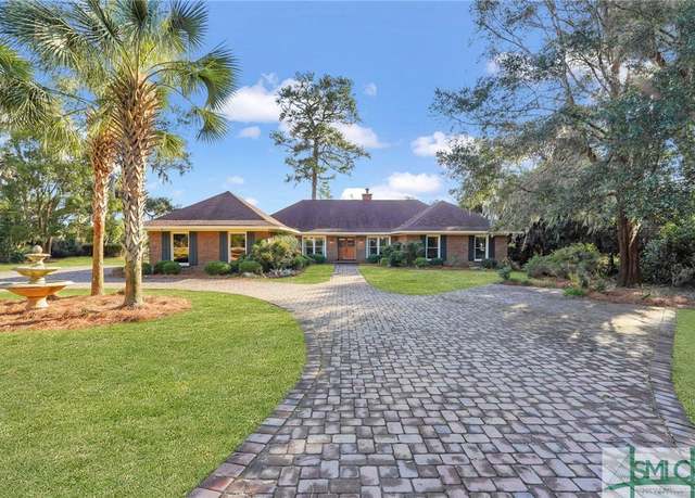 Property at 637 Rose Dhu Rd, Savannah, GA 31419, 5 beds, 3.5 baths