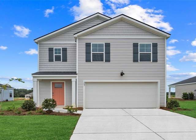 Property at 207 Birdsill St, Statesboro, GA 30461, 5 beds, 3 baths