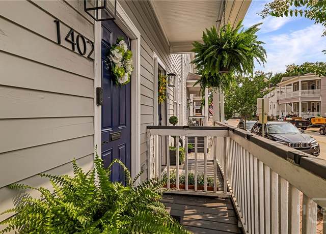 Property at 1402 Jefferson St, Savannah, GA 31401, 2 beds, 2 baths