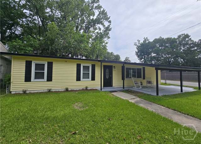 Property at 2044 E 60th St E, Savannah, GA 31404, 3 beds, 1 bath