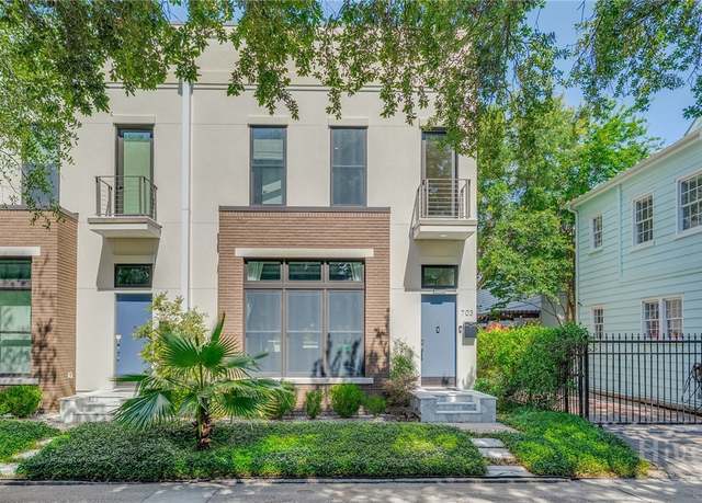 Property at 703 Tattnall St, Savannah, GA 31401, 3 beds, 2.5 baths