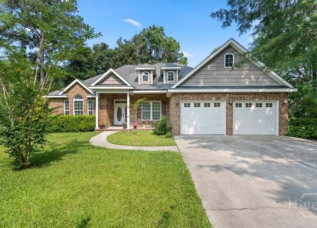 Property at 190 Sandpiper Dr, Midway, GA 31320, 4 beds, 2 baths
