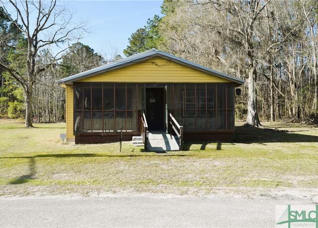 Property at 515 Samuel Smalls Sr Ave, Guyton, GA 31312, 2 beds, 2 baths