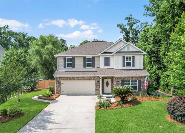 Property at 1065 Woodland Dr, Pooler, GA 31322, 5 beds, 3 baths