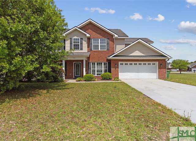 Property at 500 Wyckfield Way, Hinesville, GA 31313, 5 beds, 3 baths