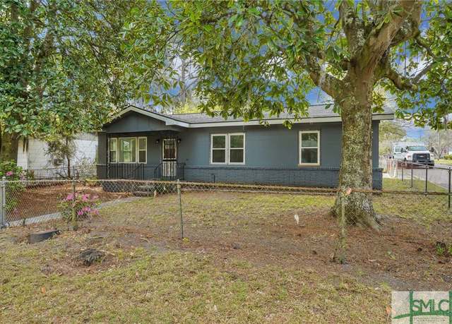 Property at 1201 Madrid Ave, Savannah, GA 31406, 3 beds, 2 baths