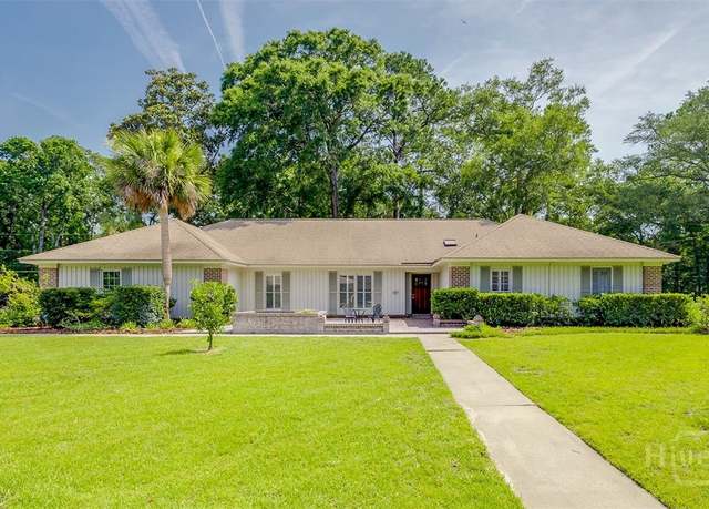Property at 42 Clarendon Rd, Savannah, GA 31410, 4 beds, 3 baths