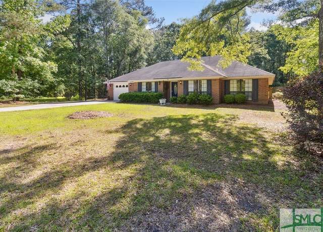Property at 92 S Huntington Ct, Richmond Hill, GA 31324, 4 beds, 2 baths