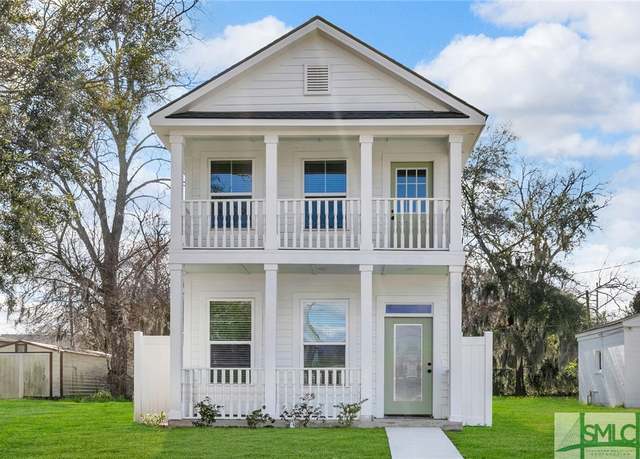 Property at 823 Joe St, Savannah, GA 31401, 4 beds, 2.5 baths
