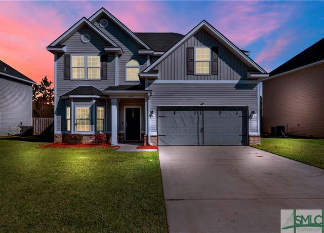 Property at 1086 Marne Blvd, Hinesville, GA 31313, 4 beds, 2.5 baths