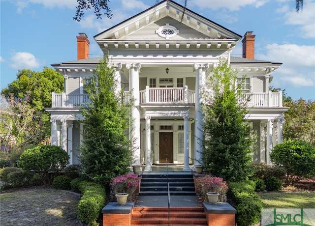Property at 18 E 34th St, Savannah, GA 31401, 5 beds, 4 baths