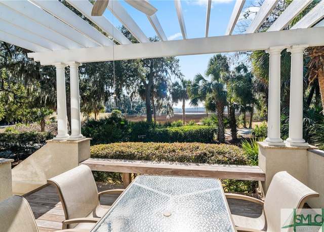 Property at 1 Bishopwood Ct, Savannah, GA 31411, 3 beds, 2.5 baths