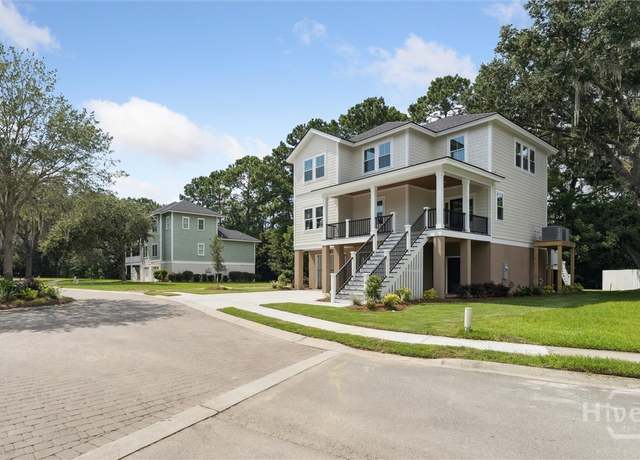 Property at 106 Natalie Ct, Savannah, GA 31410, 4 beds, 3.5 baths