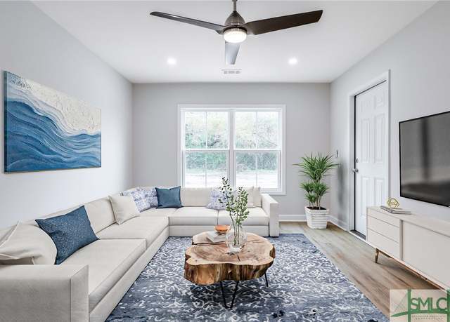 Property at 1323 E 69th St, Savannah, GA 31404, 3 beds, 2 baths