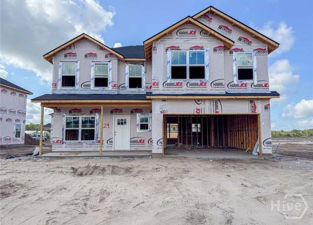 Property at 30 Hollis Ln, Hinesville, GA 31313, 4 beds, 2.5 baths