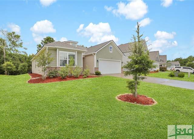 Property at 129 Palmer Pl, Richmond Hill, GA 31324, 3 beds, 2 baths